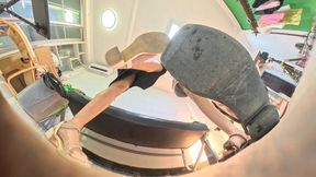 VR360 YIDE LELE Stinky Sandals Humiliate the Little Dwarf