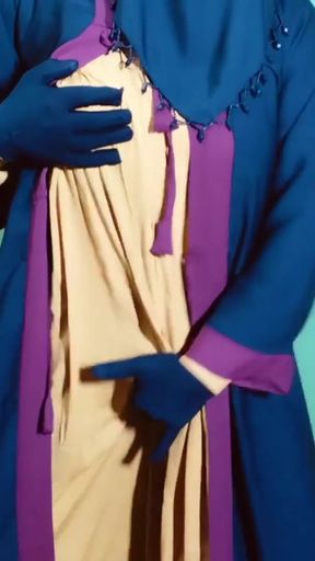 Indian Desi Gav Ki Bhabhi with Dever Bed Romance Seen by   Clip 1