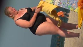 Big mature bbw beach