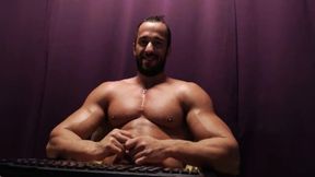 Muscle God Hot Cum Shoot