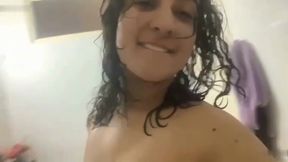 �"Boro dudhwala Gulshan 2 er ak meyer kichu MMS er compilation"�