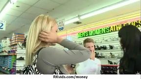 Amateur has sex for some quick cash 29