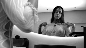 laetitia versace is hungry for total sex