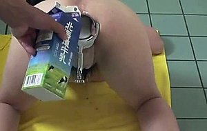 Xxl anal speculum gape and fisting