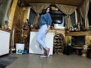 Cameltoe mother I'd like to fuck Twerks in Jeans – Oral & Cum All Over My Puffy Jacket 334