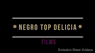 Arregaçando a Holly Bombom com meu PAU ENORME parte 3