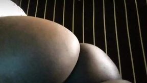 Black Slut Shows Pussy On Cam For The First Time