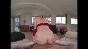 Yenifer Chacon's Curvy Ass Gets Pounded by a Huge Cock in Virtual Reality