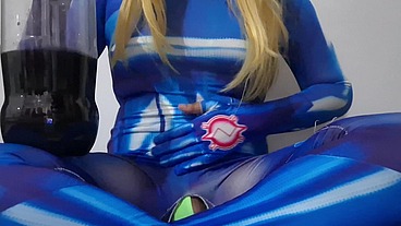 (Chill) Samus Femboy Belly Inflation with Soda and Jerking her Small Dick