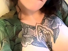 Sexy teen babe fingering her hot pussy in solo masturbation