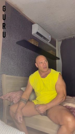 Mr Guru Solo Bodybuilder Friend Jerk off