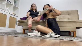 Friend, look at the color of your socks... but they smell wonderful! - Mia Hale - GG Producer (MP4-HD 1080p)