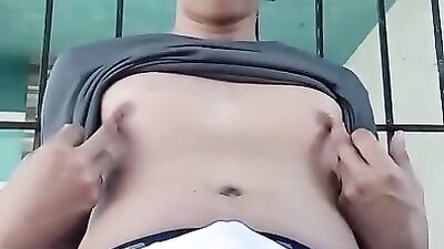 Handsome Pinoy Masturbates at Abandoned House - Bagets Daks Jakol