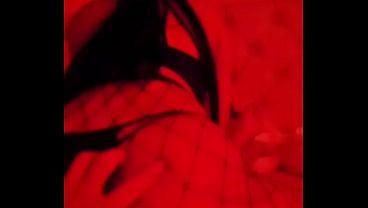 &iexcl_&iexcl_Mi amante me cabalga sus grandes nalgas y termine llen&aacute_ndola de leche por dentro mientras le meto el dedo en su rico y Virgen culo!!