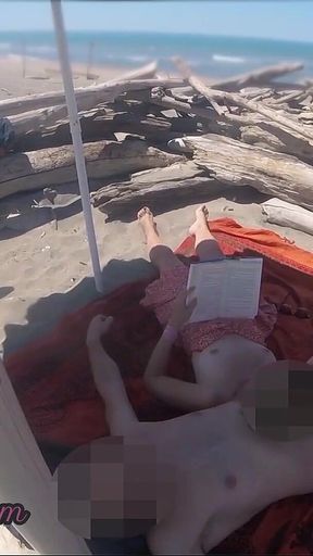 Risky Handjob on the Canary Beach Caught Reading a Book - Misscreamy