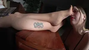 Pantyhose Feet Really Smell, 1st