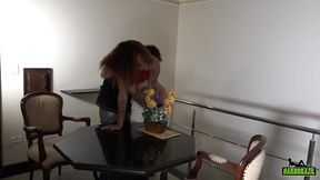 a chefe negra pega o seu empregado de jeito - vick samambaia