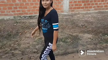 -PORNO EN ESPA&Ntilde_OL- jovencita putita pillada en la calle,me termina entregando su culito aprieto por un celular le lleno de leche su carita (porno casero)