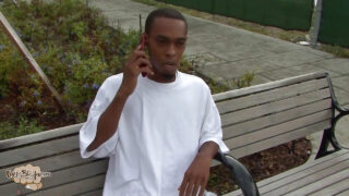 Kermapiirakka, siemensyöksy, pari, musta, ilman satulaa, nuoleminen, isä – iso kulli amatöörihomohuoria anaalisesti panemassa