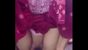 Bhabi ko itni zor lagi thi devar ke  samne hi peshab Kar di compilation