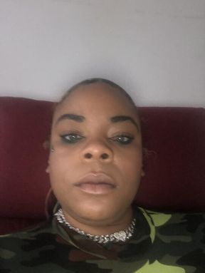 Fresh Pedi, Who’s Obsessed? 😘