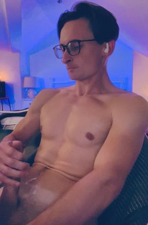 Twink Wank &amp; Cum