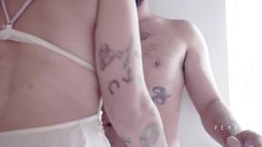 nao deu tempo de chegar no quarto e trepamos na escada - mario aquele