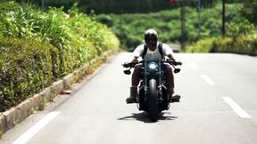 Mei Miyajima rides wild with a divorced traveler after a steamy bike encounter