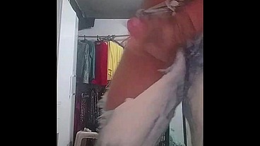 de pau duro na calça jeenssem calcinha, gozei gostoso. SABRINA PREZOTTE batendo uma ponheta ...