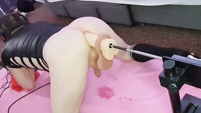 Limp dick DILF Mike ass fucked and squirting with huge dildo on the fucking machine