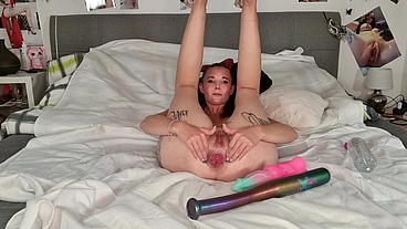 love to play with my ass