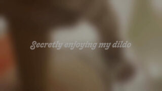 Νεαροί παχουλόι Γάλλοι γαμάνε σκληρά με παιχνίδια σε ατμόλουτρα στο μπάνιο