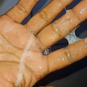 My dick came out a lot of sperm cups on my hands