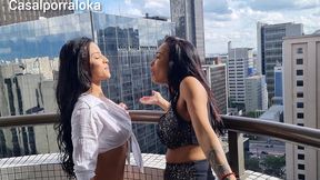 quase que fomos pega em flagrante mas mesmo assim o negao chegou e nos fodeu gostoso