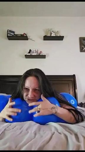 Popping Balloons Between My Thighs