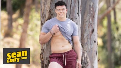 Clark Reid Loves Jerking Off in Front of the Lens with Sean Cody