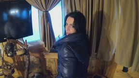 Double Pleasure with MilfyCalla – Episode 1 of 47 – Leather, Stockings & Deep Blowjobs