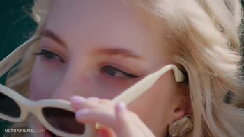 Emma White's Sizzling Vacation Affair with Tommy Gold