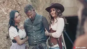 Horny Sluts Threesome Unbelievable Sex Movie