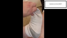 Goddess 2444 Itchy feet out hanes socks