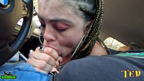 coloquei a novinha para dar aquela mamada dentro do carro - mirella dias