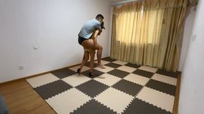 piggyback riding a sexygirl in home #AS050