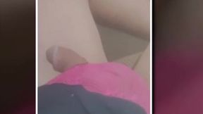 cdzinha se exibindo tentando pega a mulher