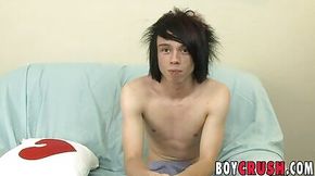 Emo twink pulling his pretty penis during sex interview