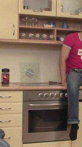 Exclusive video Bareback: Intense threesome sex in the kitchen with hot sexy guys