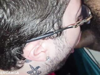 Homo nerd being used by 2 tops in the box of a homosexual porn cinema - COMPLETE ON RED