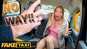Pussy sex with splendid Dionne Darling from Fake Taxi