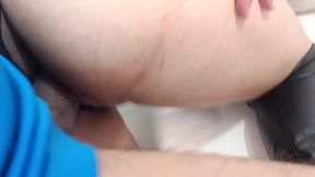 viendo el partido de espana vs japon mi hermanastra me chupa la verga y se lo deja meter como una verdadera puta