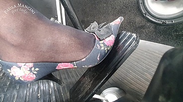 Fucking the Car - High Heels