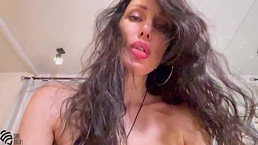 I lost my pussy in poker. Full version